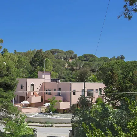 Locazione Turistica Elba Palmizi.2 *